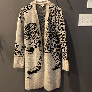 Anthropologie cheetah long open sweater great condition size XS
